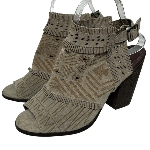 Naughty Monkey Sweet Jackie Aztec Tribal Suede Peep Toe Sandal - Picture 3 of 16